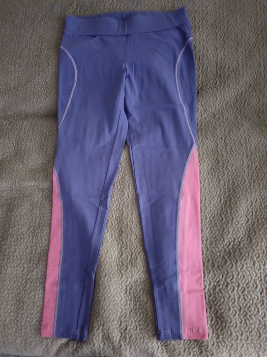 Продам костюмы для фитнеса, дома