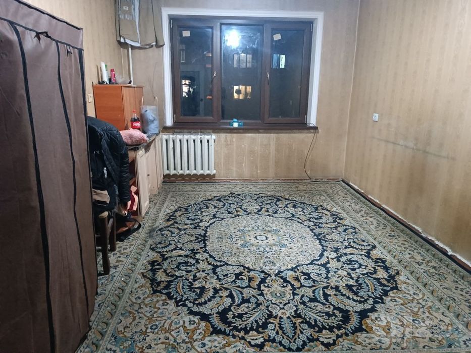 Bollar kvartira (Turkiston metro oldida)