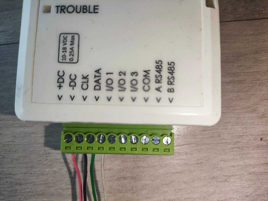 Trikdis E16 Comunicator - Modul Internet Sisteme de alarmă / Aplicatie