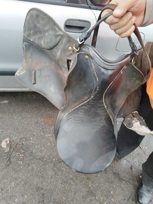 Șa călărie echitație piele originala model clasic european