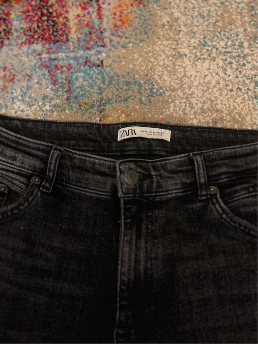 Мъжки дънки Zara