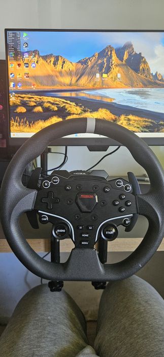 Moza R3 волан + mod za F1 в перфектно състояние