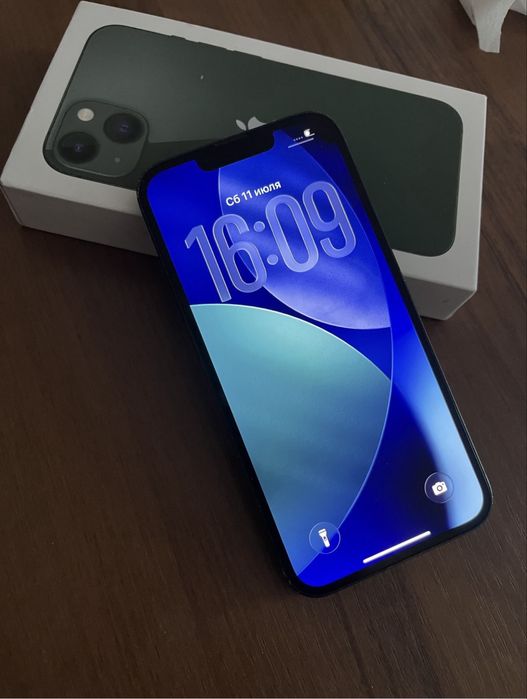 ПРОДАМ iphone 13
