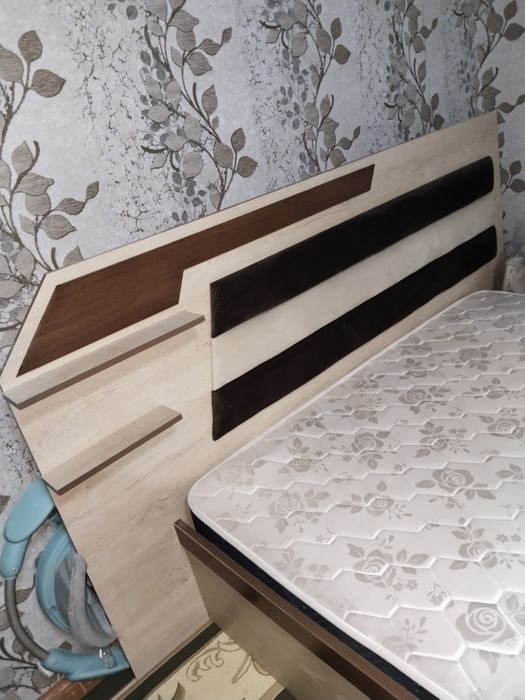 2 kishilik Yotoqxona mebeli zamonaviy koʻrinishda