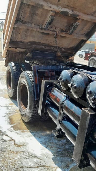 Samasval kamaz sotiladi