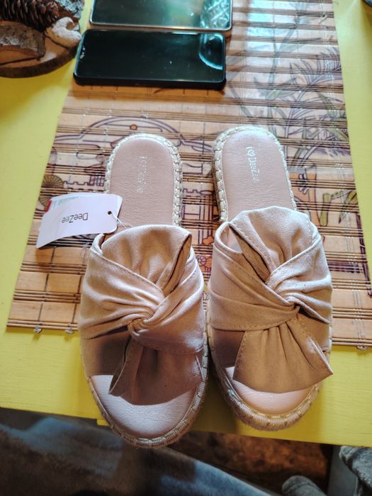 Дамски чехли DeeZee