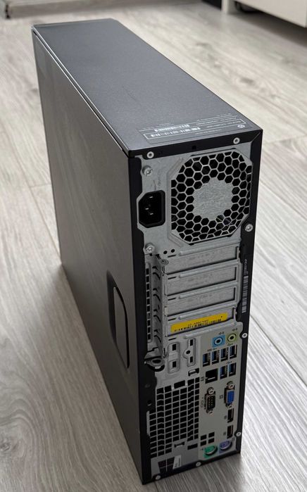PC HP EliteDesk 800 G2 SFF ieftin si bun!