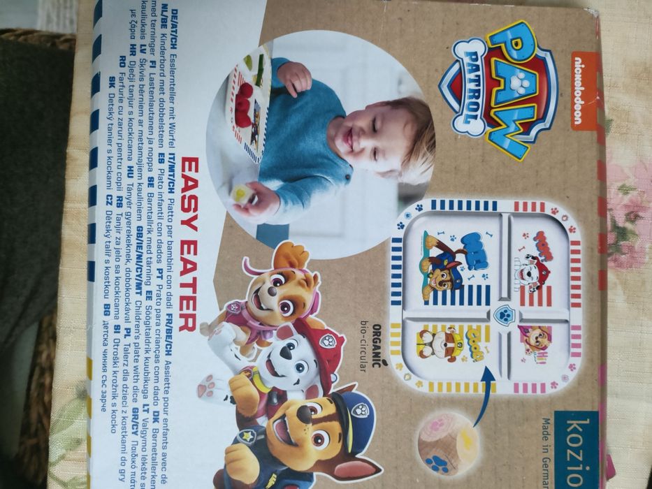 Tăviță mâncare bebeluși Pepa pig/Paw patrol fiecare cu o jucărioară