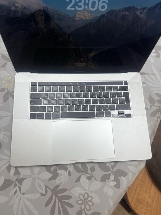 Macbook Pro 1TB