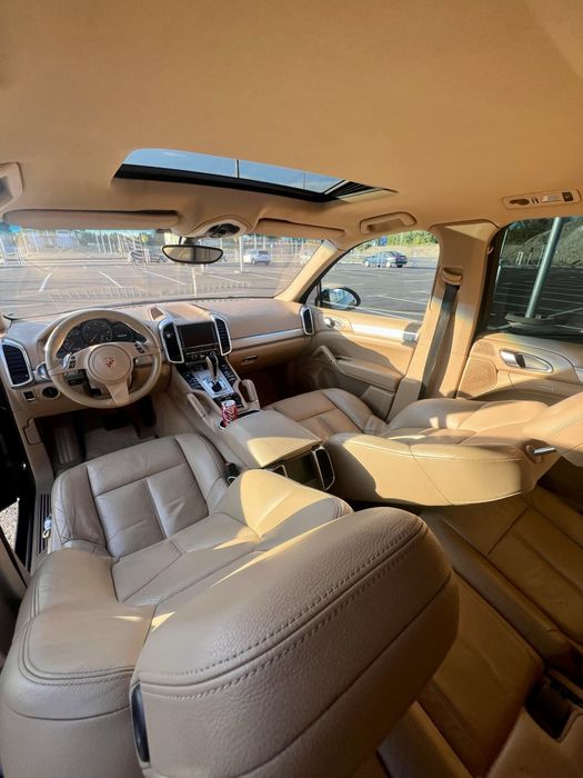 Porsche cayenne 3.0 CASA 3.5t pe carlig