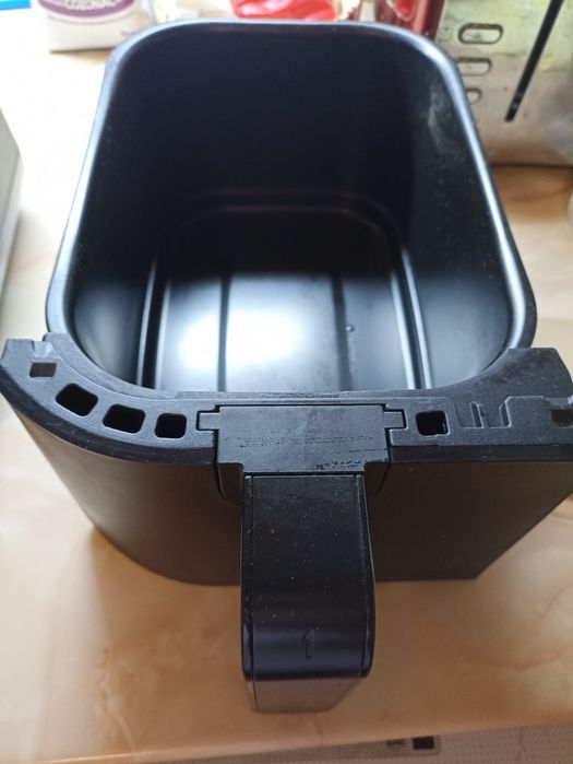 Friteuza dubla cu aer cald Heinner Double Master