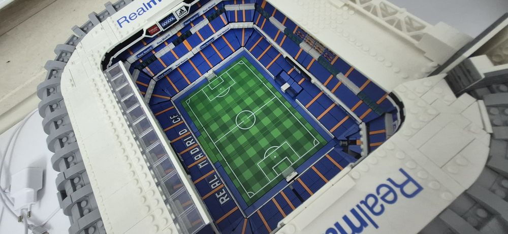 Lego Bernabeu 10299 original