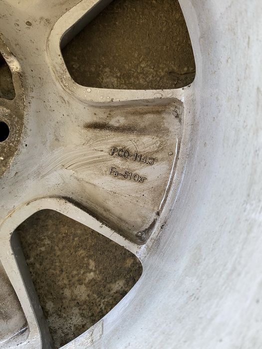 Титановый диска тайота р16