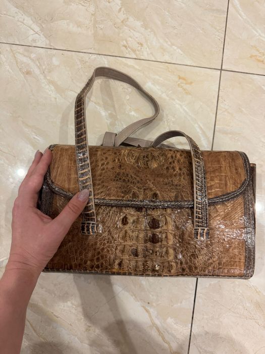 Сумка из крокодиловой кожи