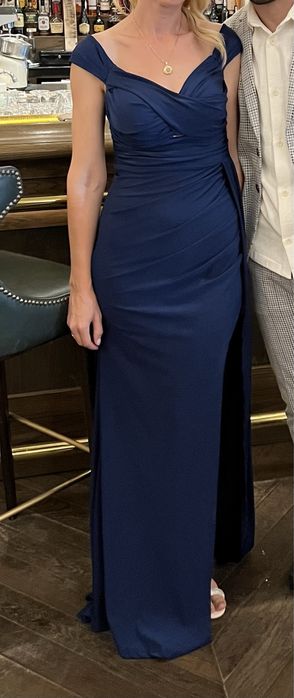 Официална рокля, М размер