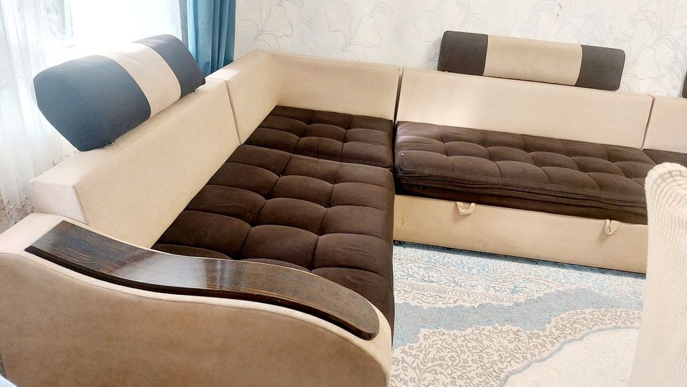Продаю диван, б/у