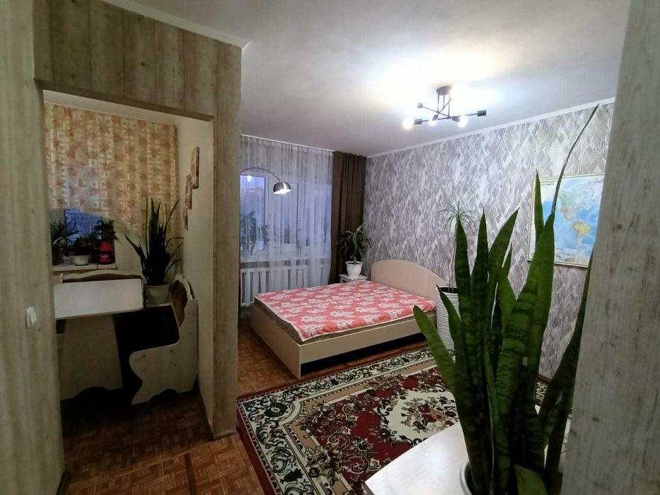 Продам 1 комнатную  квартиру