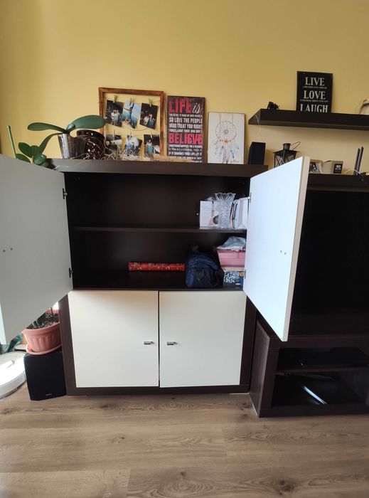 Холна секция с тв шкаф