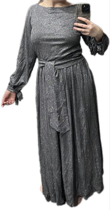 Платье праздничное