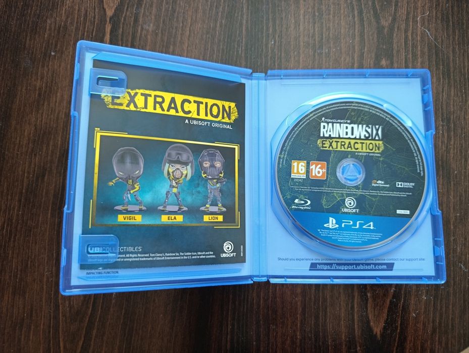 Продавам 4 екшън игри