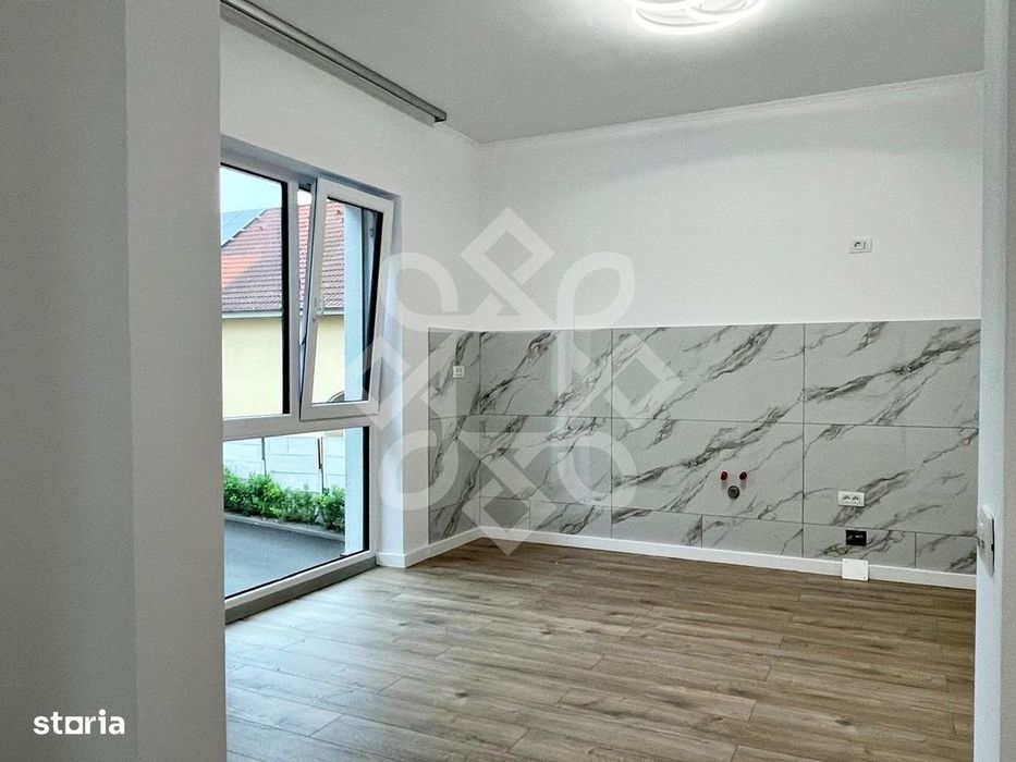 Apartament nou cu 2 camere, cu parcare inclusa, Sanmartin