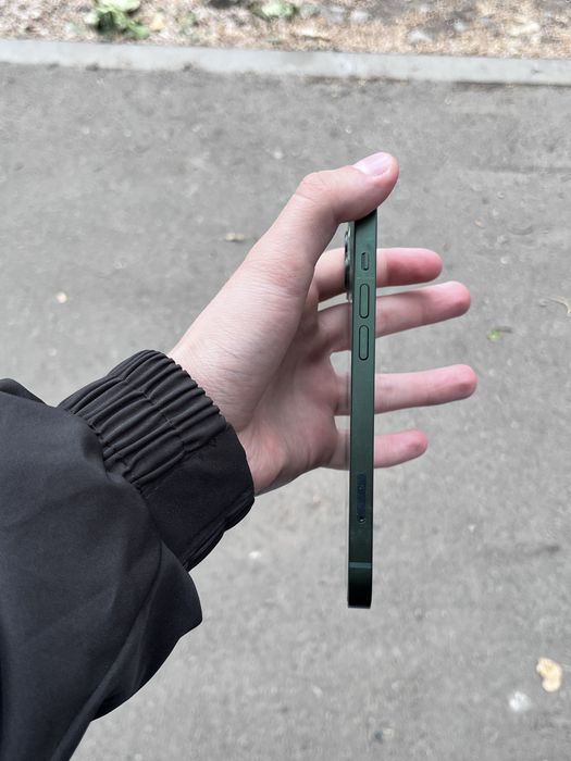 Продам либо-же обменя айфон 13