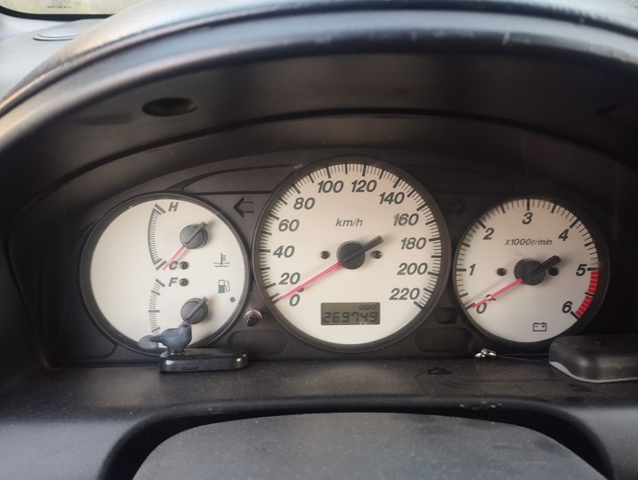 MAZDA Premacy 2001 — imagine 5