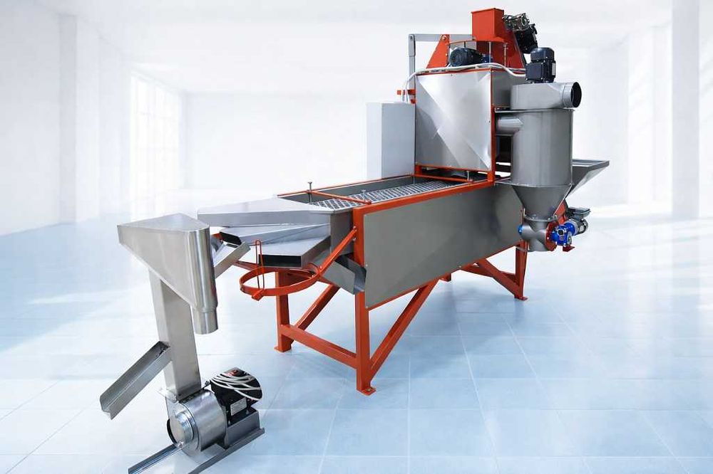 Linie compactă pentru spart nuci și separarea miezului de coaja