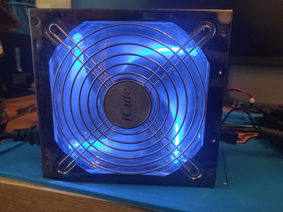 Sursa modulara 850w Icute functionala