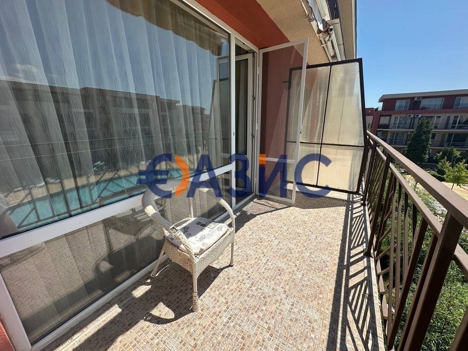 Продава се Едностаен апартамент в к.к. Слънчев бряг - 40 кв.м за 1313 €/кв.м - Снимка #3