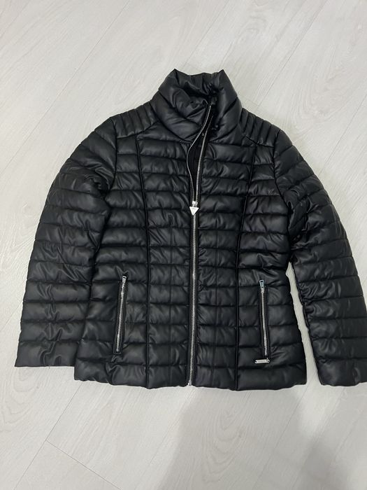 Зимно двулицево яке на Guess