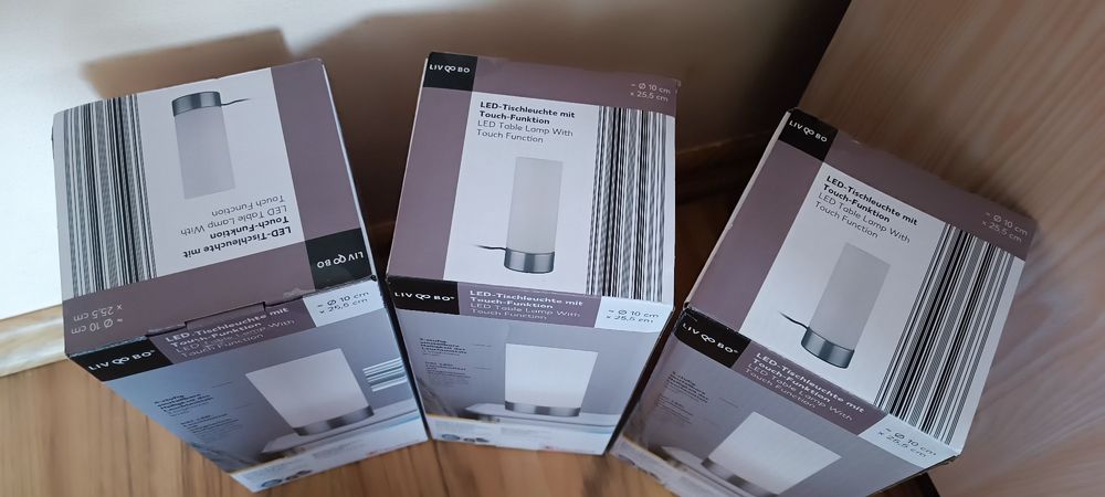 Veioza led cu functie touch