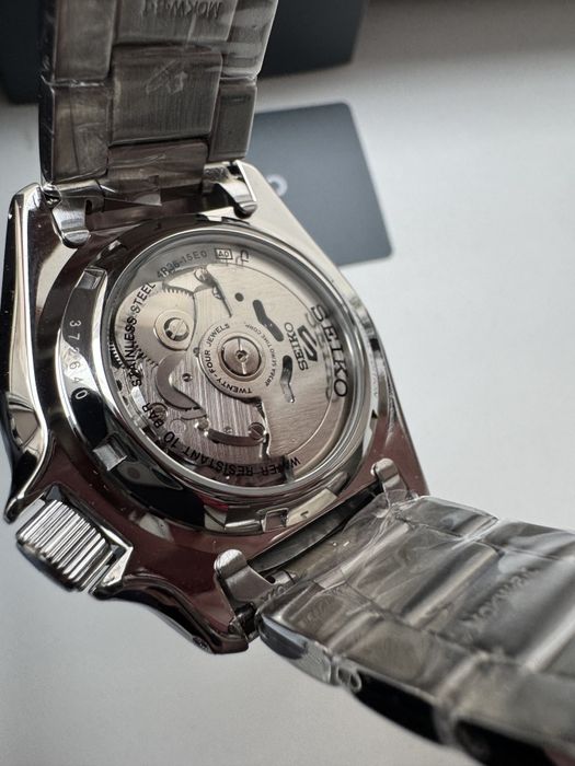 Ceas Seiko 5 automatic argintiu nou
