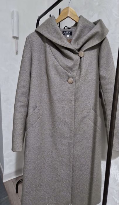 Женское пальто - зимнее