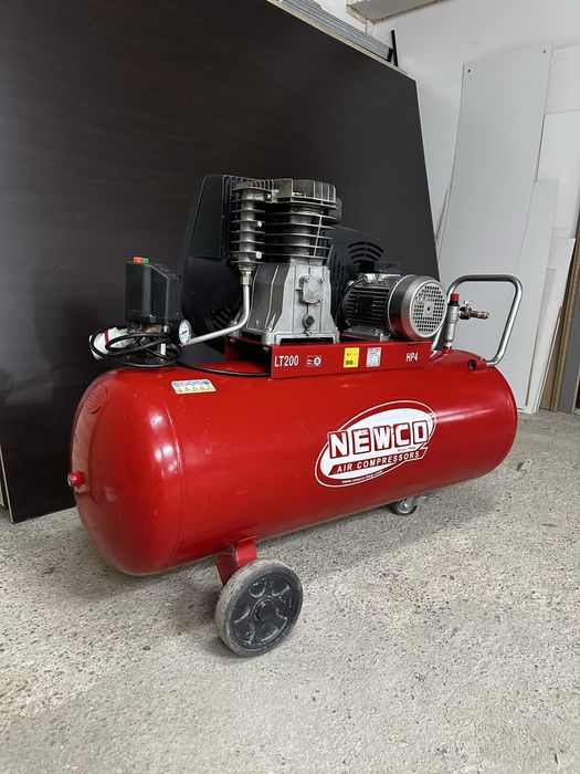 Compresor aer Newco