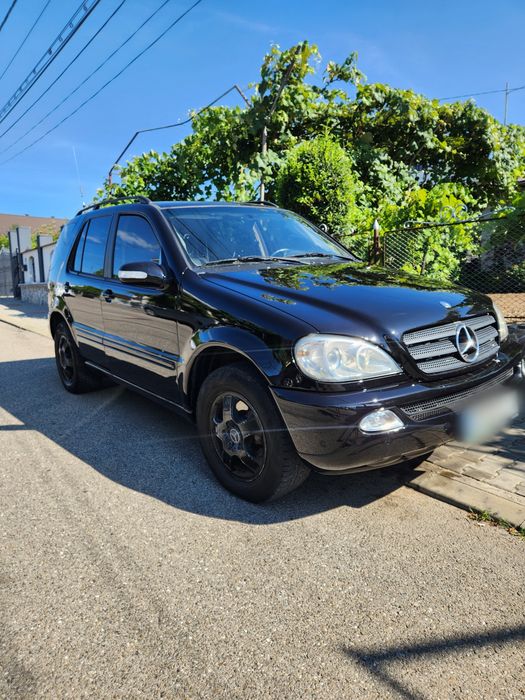Mercedes-Benz ml270 facelift 2004, automat ,înmatriculat Ro fiscal