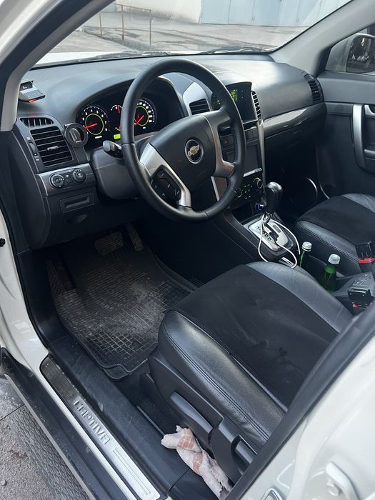 Kaptiva sotiladi moshina zor xoltda