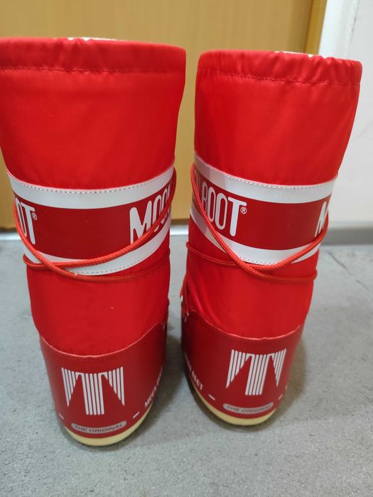 Апрески moon boots