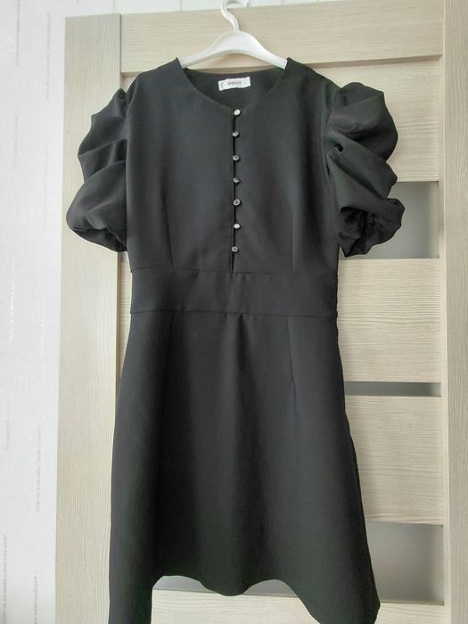 Продам платье в отличном состоянии