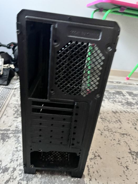 продам игровой системник бу