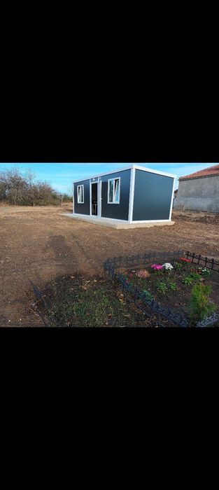 Продавам парцел в село Ведрина с сглобяема къща