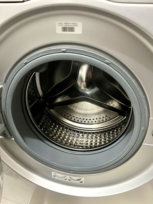 Продам Стиральную Машину