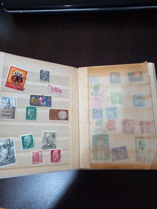 Албум с пощенски марки