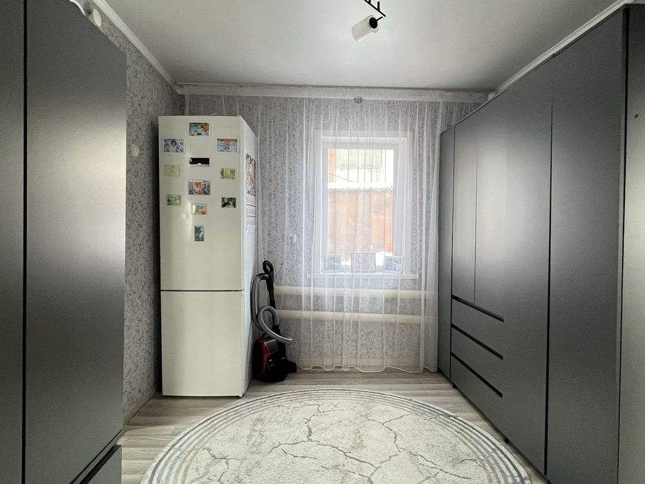 Продам жилой дом вместе с боксом под СТО