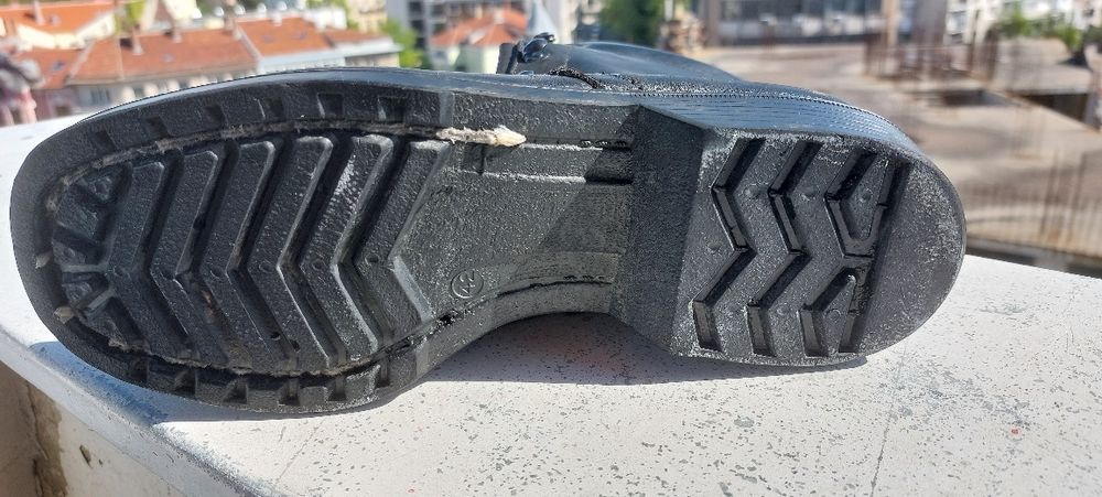 Продавам военни кубинки