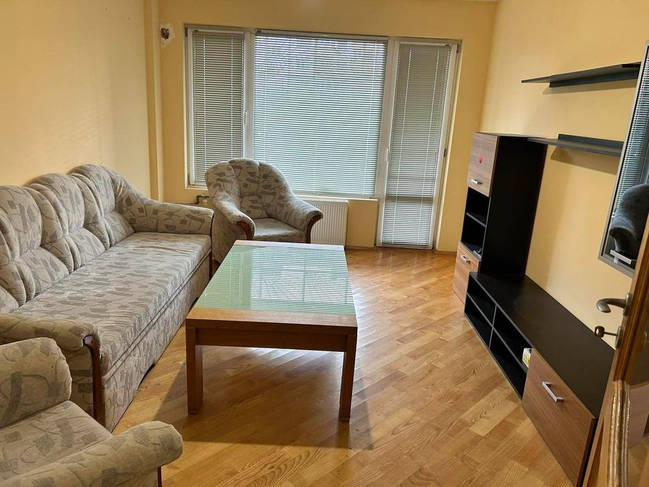 Тристаен апартамент, под наем, кв. Кайсиева градина