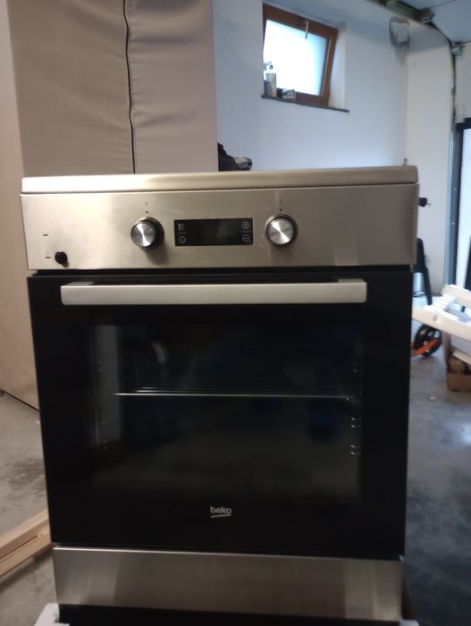 Aragaz inducție Beko