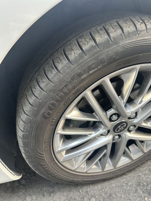 Продам летние шины goodyear