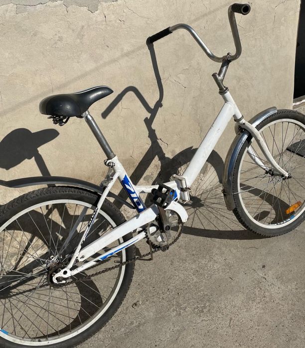 Продам велосипед Stels 710 белого цвета