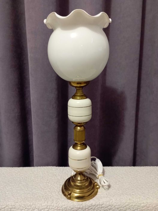 Лампа лампи лампа лампи